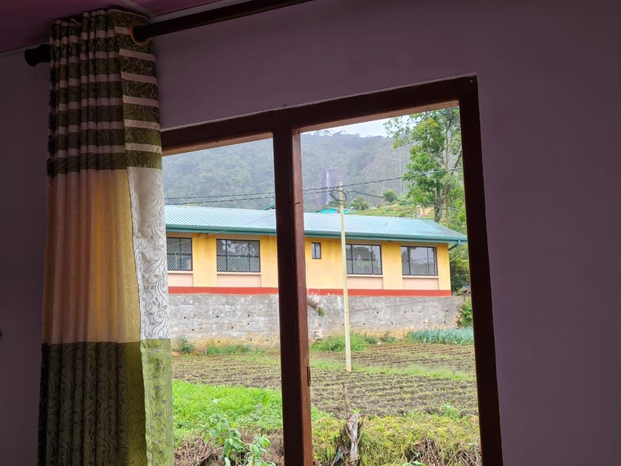 Sasru Holiday Home نوفارا إيلِيا المظهر الخارجي الصورة