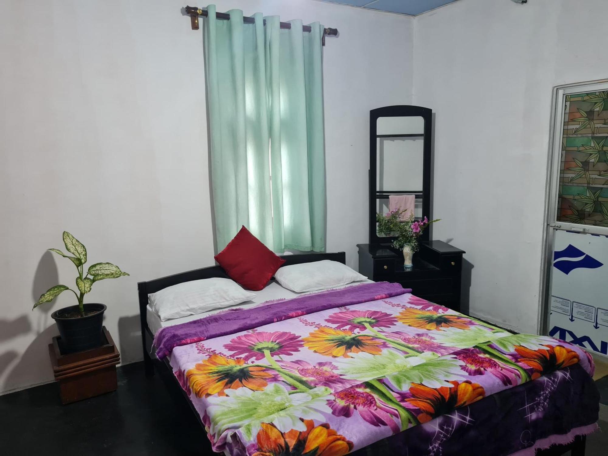 Sasru Holiday Home نوفارا إيلِيا المظهر الخارجي الصورة